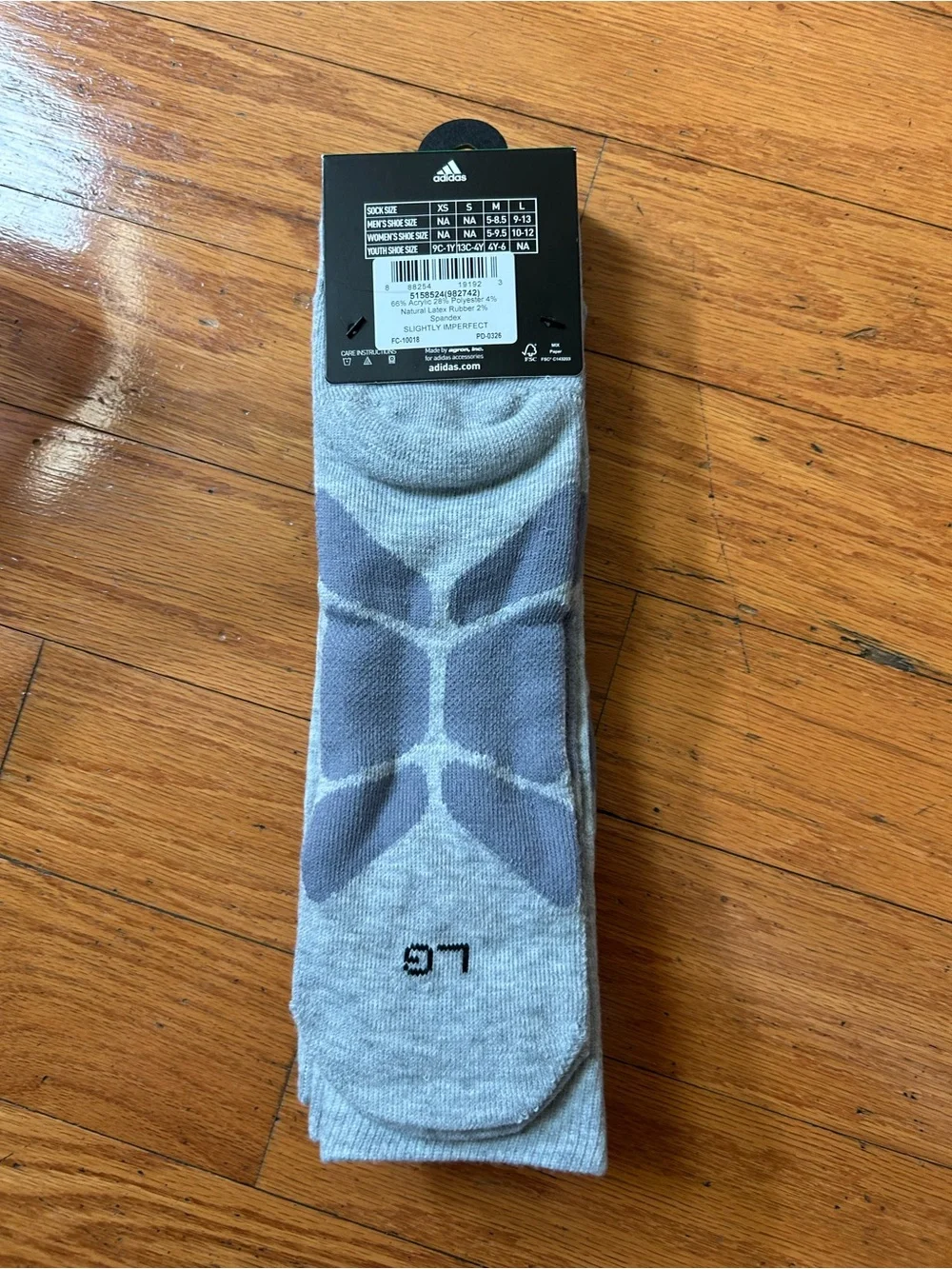 adidas Men’s Gray Soccer Socks size L